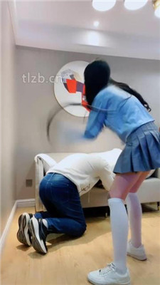 图片[3]_【陈甜女帝】小白鞋白丝-重度连环提档/训练/踩踏喂圣水_HD绳艺资源