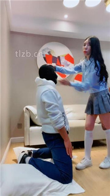 图片[6]_【陈甜女帝】小白鞋白丝-重度连环提档/训练/踩踏喂圣水_HD绳艺资源