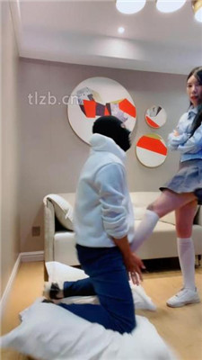 图片[7]_【陈甜女帝】小白鞋白丝-重度连环提档/训练/踩踏喂圣水_HD绳艺资源