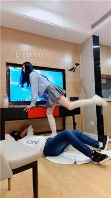 图片[16]_【陈甜女帝】小白鞋白丝-重度连环提档/训练/踩踏喂圣水_HD绳艺资源