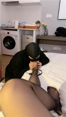 图片[9]_【然然情侣S】高跟踩狗爪/骑马/下跪恋足舔_HD绳艺资源