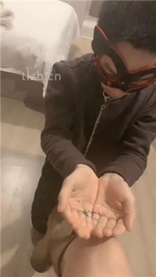 图片[13]_【娩娩大魔王】艺术圣水/圣水重口喂食/袜子泡圣水咀嚼_HD绳艺资源