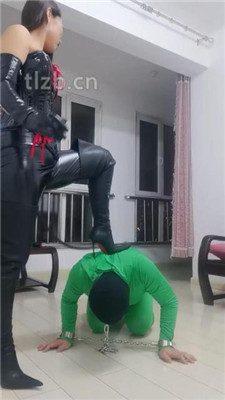 【冷御绳艺导师】首次开发刑奴-全体重踩踏/训练/手脚耳光_HD绳艺资源