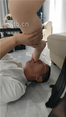 图片[19]_【楚楚】双S-黑丝脚全体重踩踏_HD绳艺资源