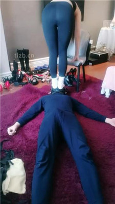 图片[5]_【盈盈】跪舔脏长靴臭棉袜/踩踏_HD绳艺资源