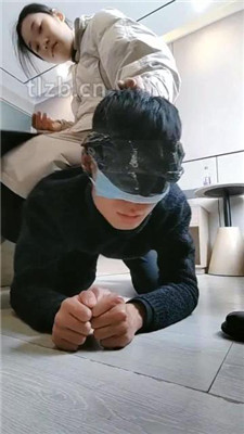 图片[7]_【草莓诺伊】棉袜黑丝脚闻舔/耳光/人肉坐垫_HD绳艺资源