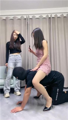 图片[12]_【cc.s】双S-呕吐物-转胯/拍子虐打/艺术舔脏鞋底/丝袜棉袜辱_HD绳艺资源