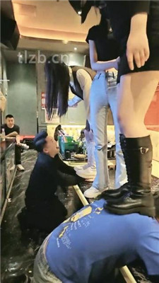 图片[9]_【美娜格格】圈内聚会多S多奴群调群虐【四视角版】_HD绳艺资源