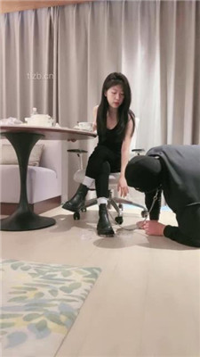 图片[10]_【芷镜小主】脚下伺候主人用餐_HD绳艺资源