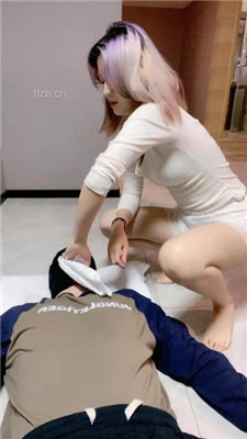 图片[13]_【甜味药丸】长靴全体重踩踏/坐狗头/加官窒息_HD绳艺资源