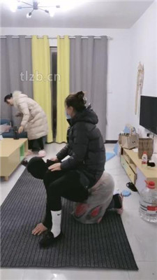 图片[4]_【朱迪绳艺导师】双S-骑马遛狗爬行/伺候主人吃饭【双视角版】_HD绳艺资源