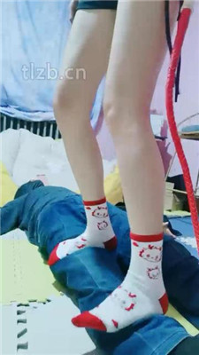 图片[9]_【软糖】骑马爬行/高跟长靴全体重踩踏【完整版】_HD绳艺资源