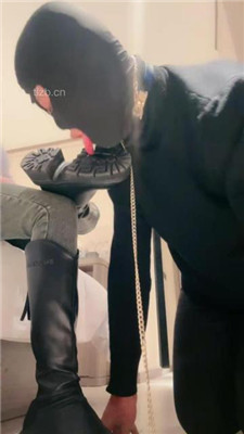 图片[7]_【沐阳大小姐】胯下辱/舔脏长靴原味船袜/骑马踩踏/脚喂食_HD绳艺资源