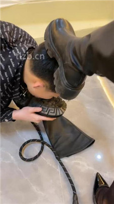 图片[14]_【尤黎】骑马胯下辱/高跟黑丝碾压踩/脏鞋清理器_HD绳艺资源