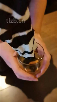 图片[12]_【welldoer】头压马桶/圣水嘴洗袜子_HD绳艺资源