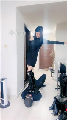 图片[7]_【兔兔大人】高难度挑战场-踩狗头磕头/提档/训练/闻白袜/舔脏鞋底/跺踩_HD绳艺资源