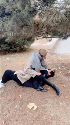 图片[2]_【苒溪】公园处刑跟踪狂狗奴_HD绳艺资源