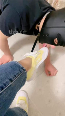 图片[3]_【上上】下跪对着帆布鞋原味船袜发骚_HD绳艺资源