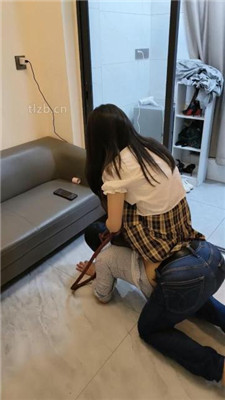 图片[3]_【维密】JK姐姐-黑丝脚踩脚垫/训练_HD绳艺资源