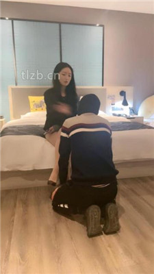 图片[2]_【小雅老师】高跟美腿提档/踩狗舌/衣架抽_HD绳艺资源