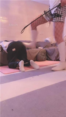 图片[15]_【琦琦小主】跪舔网袜美腿/长靴踩踏训练_HD绳艺资源