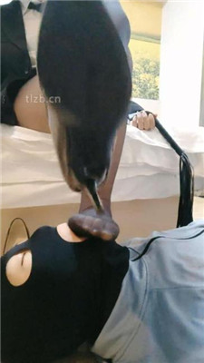 图片[4]_【玉美人】品尝高跟黑丝jio/嘴叼鞋/臭脚捂脸_HD绳艺资源