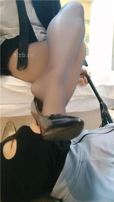 图片[5]_【玉美人】品尝高跟黑丝jio/嘴叼鞋/臭脚捂脸_HD绳艺资源