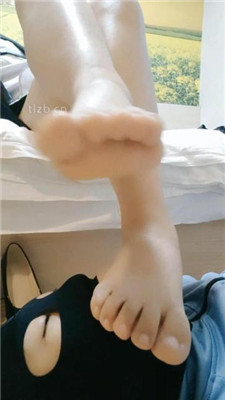 图片[11]_【玉美人】品尝高跟黑丝jio/嘴叼鞋/臭脚捂脸_HD绳艺资源