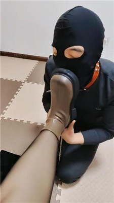 图片[8]_【平凡】长靴踩虐/训练/转胯爬行_HD绳艺资源