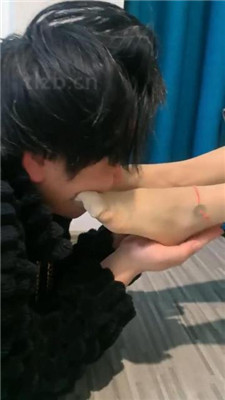 图片[17]_【阳阳】双S-跪舔白袜脏鞋/人肉座椅/sp耳光/转胯骑马_HD绳艺资源