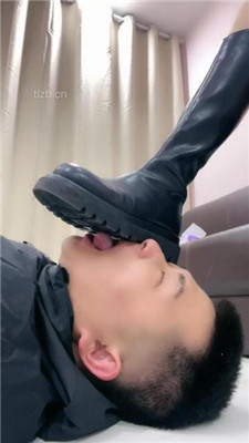 图片[10]_【cc.s】脏长靴蹂躏狗脸/套头暴打/踩踏喂食/肉丝脚插嘴_HD绳艺资源