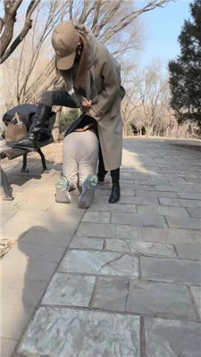 图片[18]_【苒溪】公园遛狗-骑马提档/耳光口水/舔鞋/磕头转胯/皮鞋踩狗头_HD绳艺资源