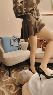 图片[12]_【丫丫】短靴踩踏/喂圣水/耳光/清理臭袜脏鞋底/袜子塞嘴_HD绳艺资源