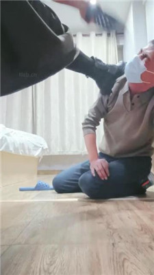 图片[11]_【嗯哼】重度鞋抽耳光/舔脏鞋底【双视角版】_HD绳艺资源