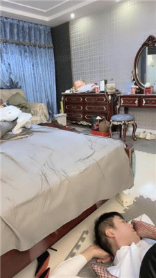 图片[14]_【奶萍】牵狗链网袜高跟虐/jio捂脸【完整版】_HD绳艺资源