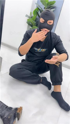 图片[13]_【辣姐】长靴踩踏/下跪伺候/清理泥巴鞋底_HD绳艺资源