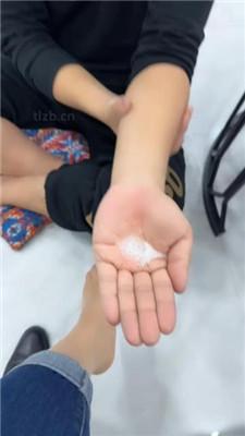 图片[15]_【辣姐】长靴踩踏/下跪伺候/清理泥巴鞋底_HD绳艺资源