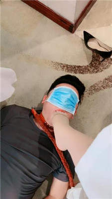 图片[8]_【紫琳】转胯爬行/sp/肉丝高跟舔/揪耳朵/人肉座椅/鞋跟插嘴_HD绳艺资源