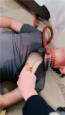 图片[16]_【紫琳】转胯爬行/sp/肉丝高跟舔/揪耳朵/人肉座椅/鞋跟插嘴_HD绳艺资源