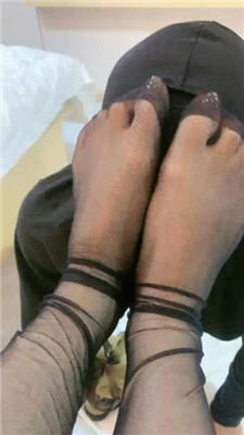 图片[11]_【LL77】跪舔脏短靴/黑丝脚捂脸/袋子套头窒息_HD绳艺资源