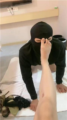 图片[14]_【LL77】跪舔脏短靴/黑丝脚捂脸/袋子套头窒息_HD绳艺资源