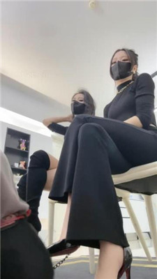 【萱萱】双S-长靴高跟美腿-不听话就得挨揍【双视角版】_HD绳艺资源