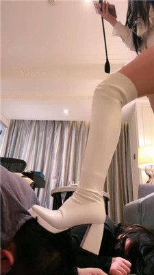 图片[20]_【维妮】情侣奴-长靴美腿诱惑-训练/踩踏/灌圣水/耳光/胯下辱_HD绳艺资源