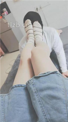 图片[5]_【云儿公主】棉袜踩踏/恋足狂舔_HD绳艺资源