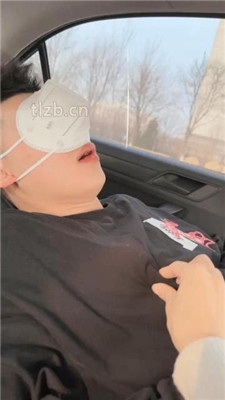 图片[9]_【朱砂痣】开发驾校教练舔脏鞋臭脚_HD绳艺资源