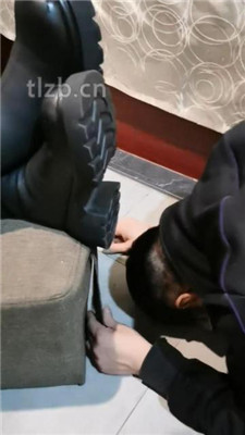 图片[9]_【文文文文】开发双S艺校女神清理脏靴子_HD绳艺资源