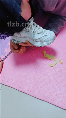 图片[4]_【高跟姐姐】内裤套头/鞋垫面包喂食/品尝裸足【完整版】_HD绳艺资源