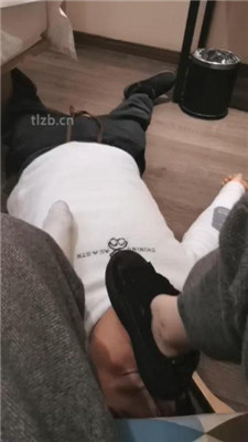 图片[6]_【梦熙】和男友逛街后让绿帽舔鞋袜_HD绳艺资源