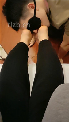 图片[11]_【情侣念主】裸足恋足舔/物化脚垫_HD绳艺资源