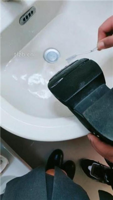 图片[10]_【酒精泡芙】做主人的脏鞋清理器_HD绳艺资源